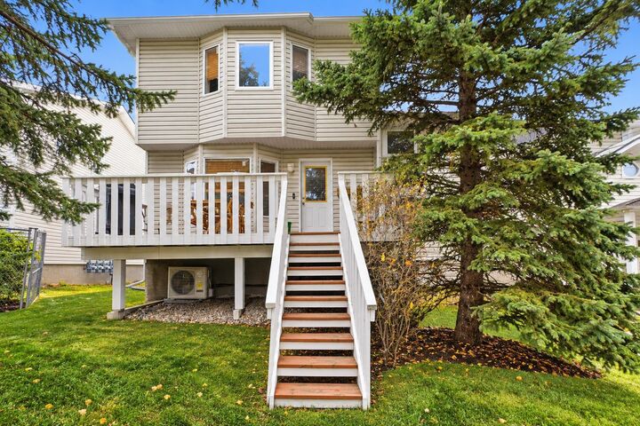 Property Photo: 436 Killarney Glen Court SW AB T3E 7H4