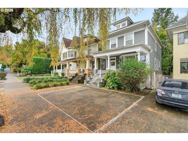 Property Photo: 2333 NW Irving St OR 97210