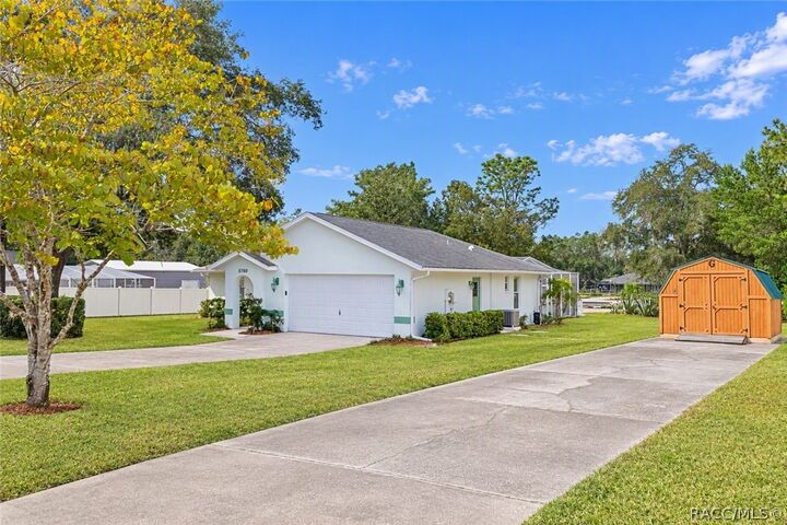 Property Photo:  5760 S Concord Terrace  FL 34452 