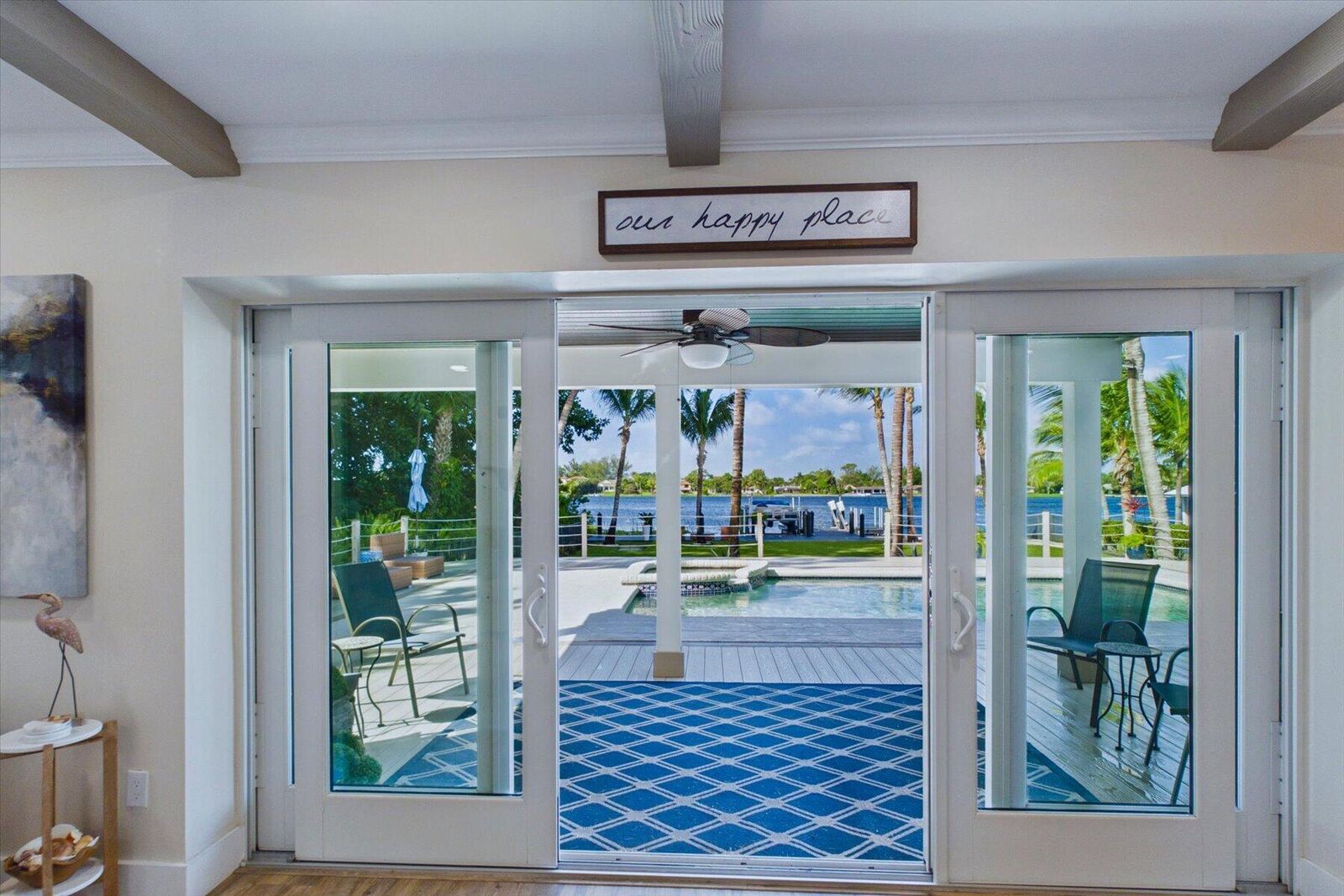 Property Photo:  2092 Circle Place Drive  FL 33462 