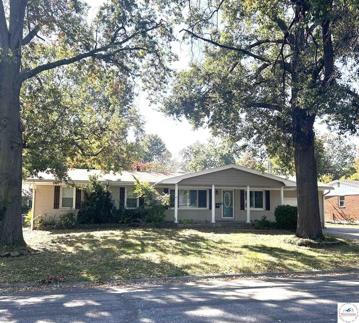 Property Photo: 2511 Highland MO 65301