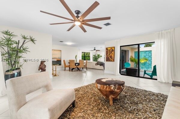 Property Photo:  12400 SW 93rd Ct  FL 33176 