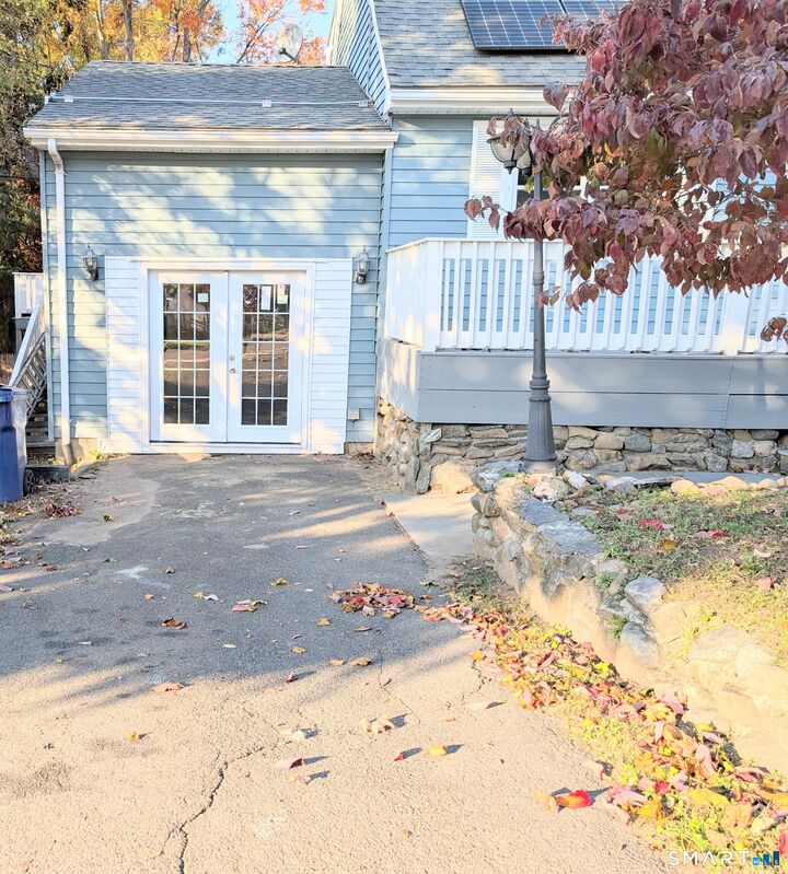 Property Photo:  5 Ridge Hollow Road  CT 06516 