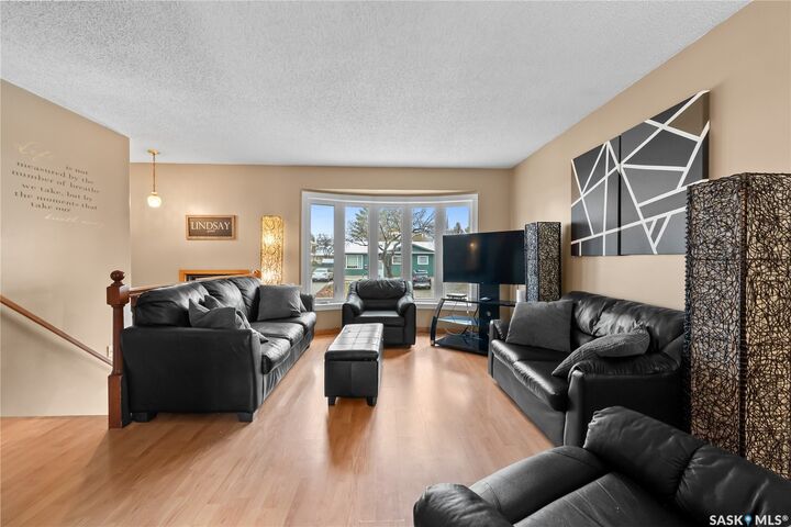 Property Photo:  2719 Truesdale Drive  SK S4V 0W5 