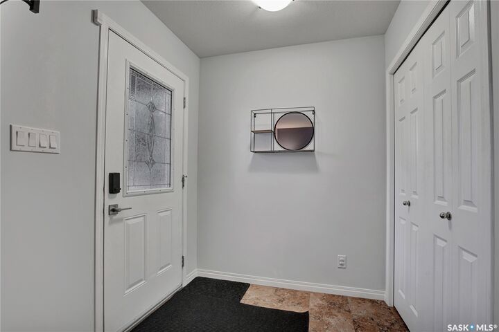 Property Photo:  336 W Avenue S  SK S7M 3G5 