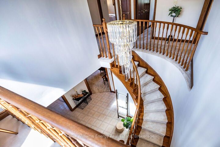 Property Photo: 75 Waverly Street N ON L1J 8G6