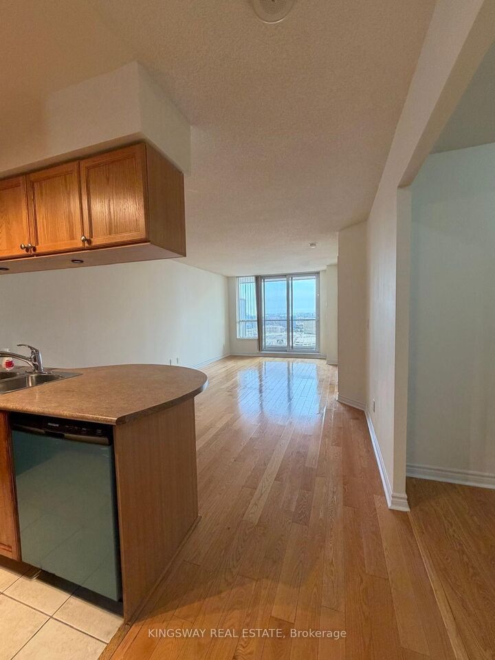 Property Photo: 4080 Living Arts Drive 2510 ON L5B 4N3