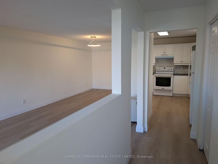 Property Photo: 202 Durham Street ON L1J 5R3