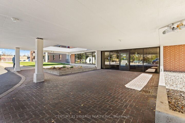 Property Photo:  665 Bathgate Drive 905  ON K1K 3Y4 