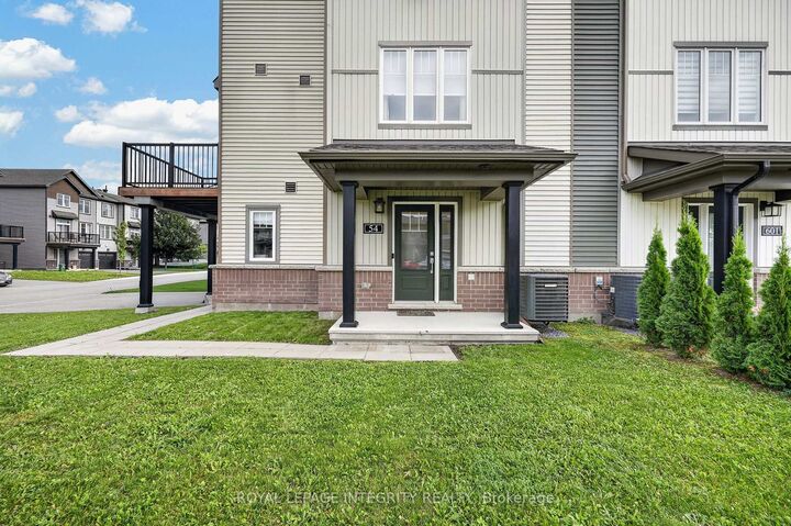 Property Photo:  54 Cordage Street  ON K4A 5K8 