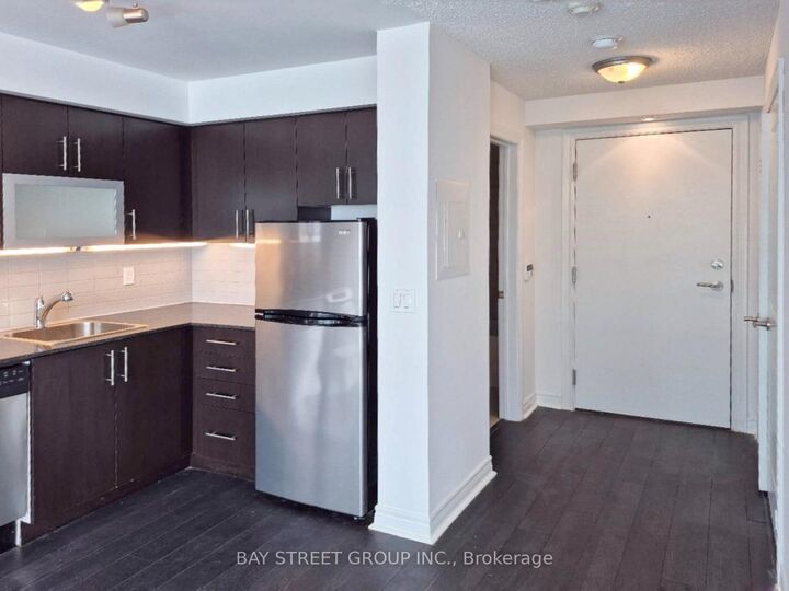 Property Photo:  50 Town Centre Court 2605  ON M1P 0A9 
