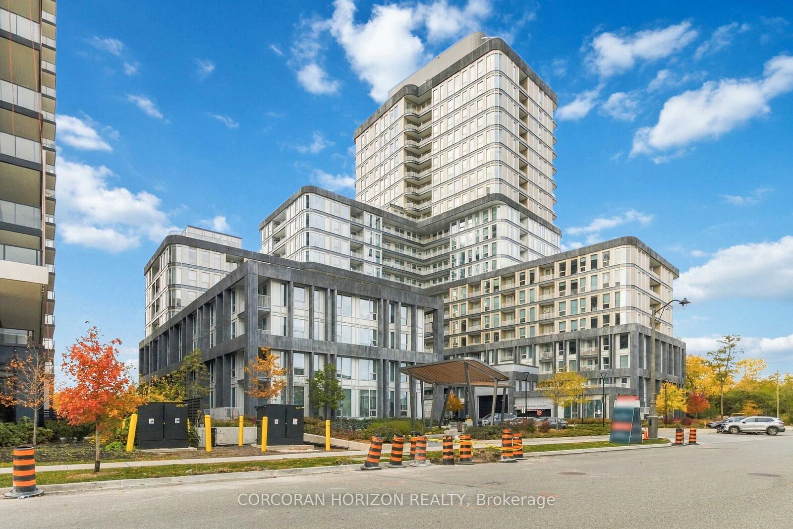 Property Photo:  3240 William Coltson Avenue 120  ON L6H 8C8 