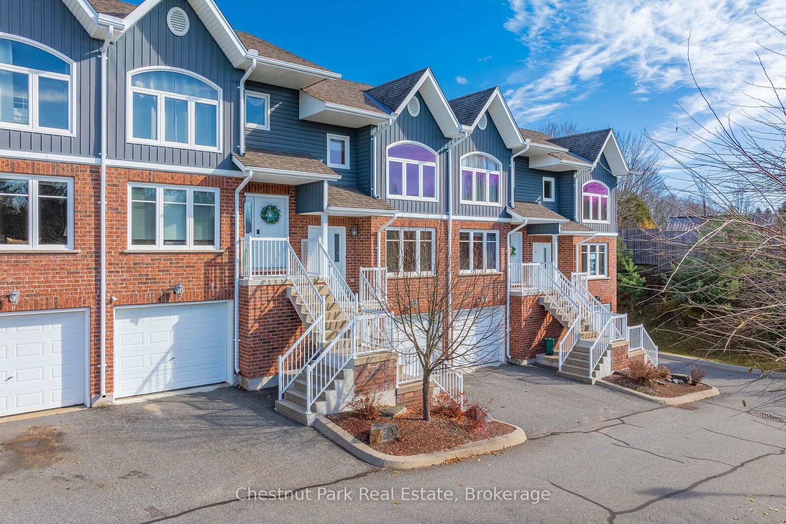 Property Photo:  37 Silver Street 5  ON P1H 1M2 