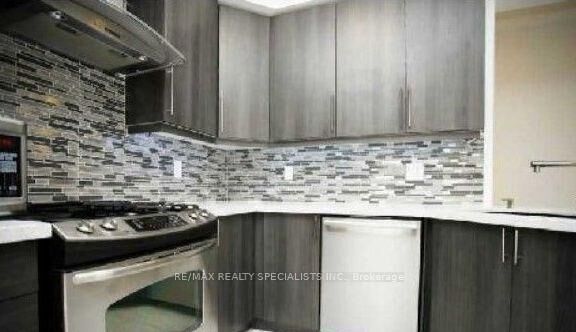 Property Photo:  34 Killick Road Main &Amp Upper  ON L7A 0Y7 