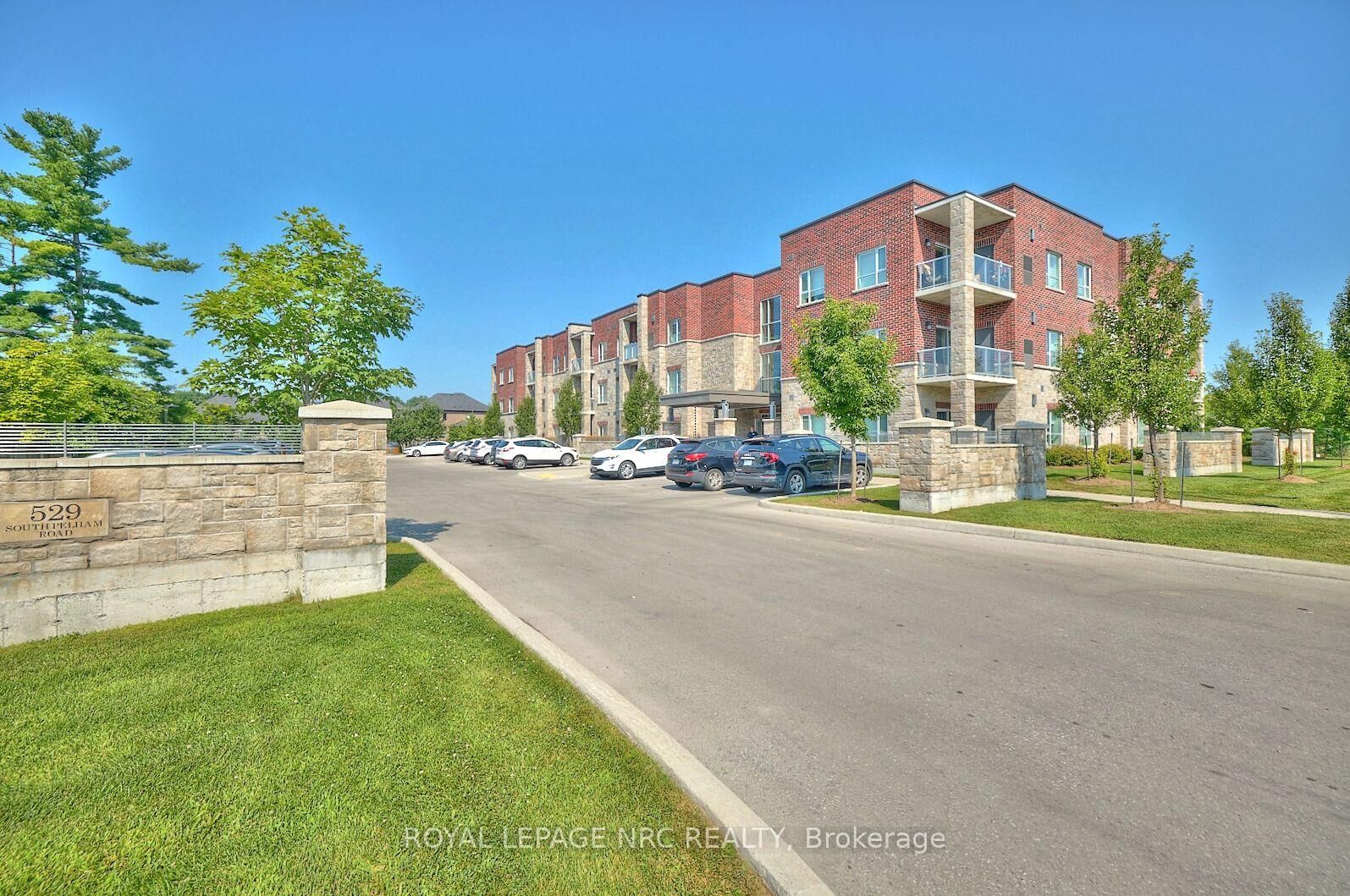 Property Photo: 529 South Pelham Road 110 ON L3C 3C7