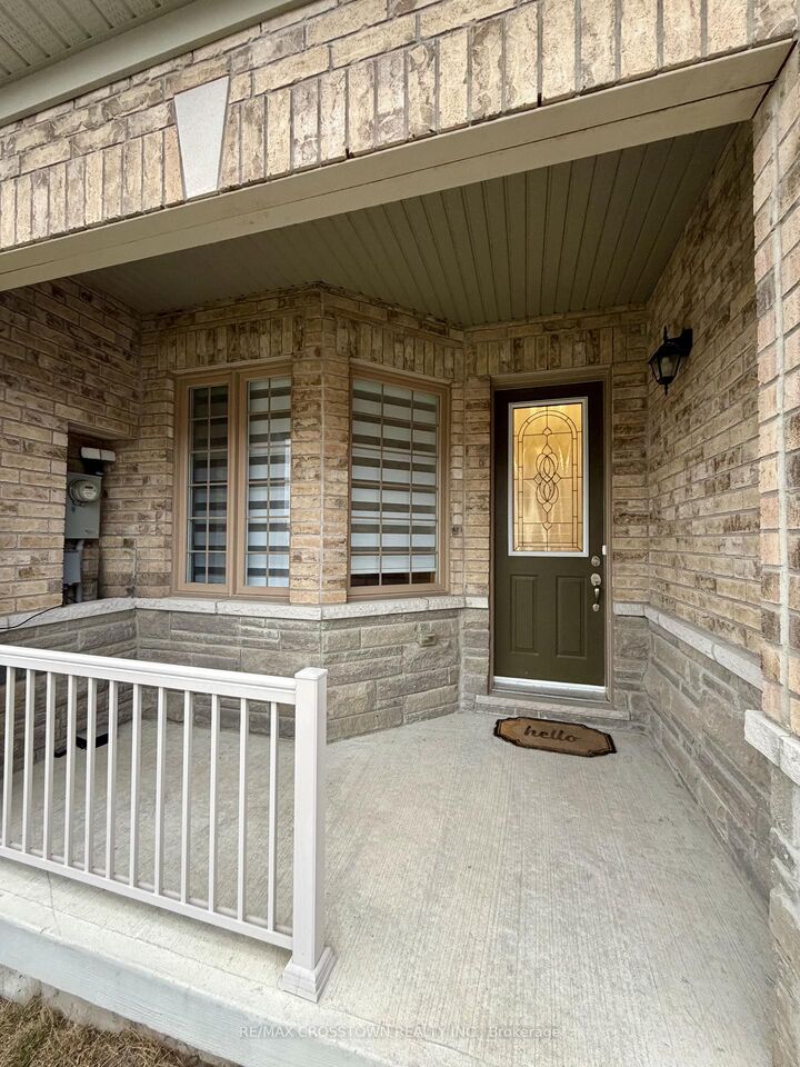 Property Photo:  5 Gilroy Court  ON L9R 0K8 