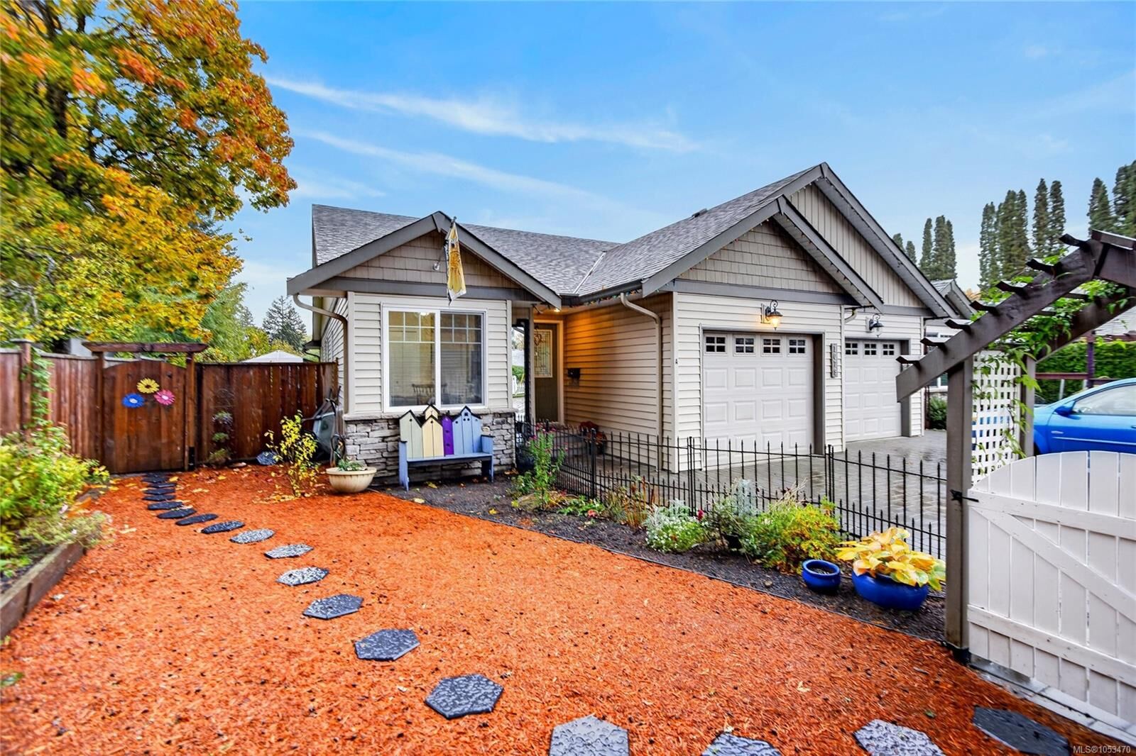 Property Photo:  1079 8th St #A  BC V9N 8V2 