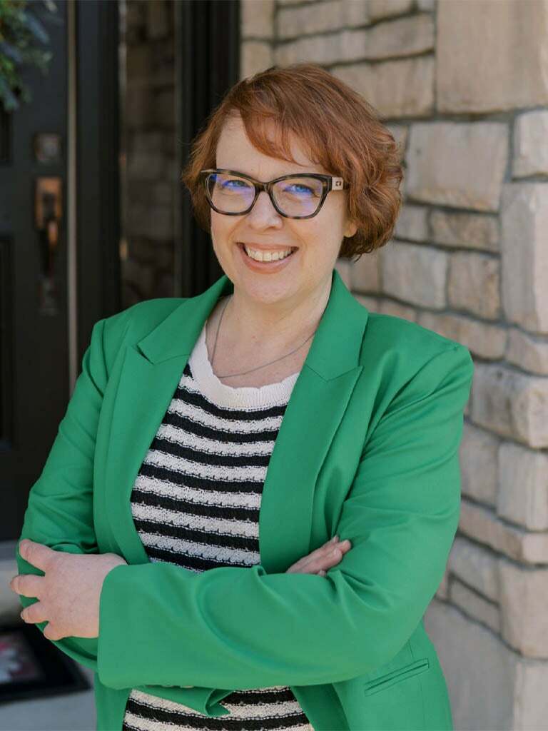 Darcia Mulder, Real Estate Salesperson in Portage, Affiliated