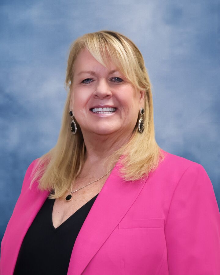 Deborah Sinensky,  in Miller Place, Realty Connect