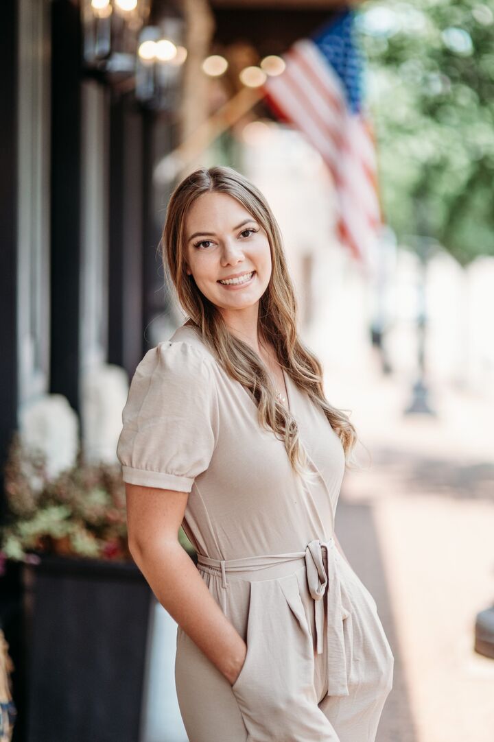 Chelsea House, Sales Associate in Farmington, Hulsey