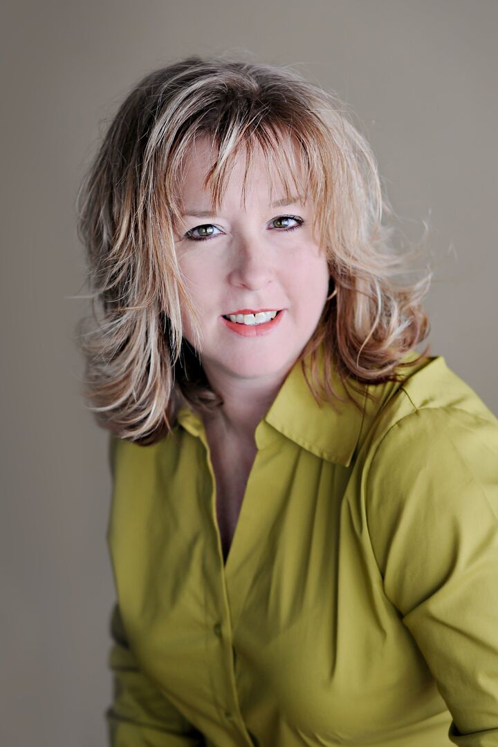 Dawn Baker,  in DeKalb, Circle