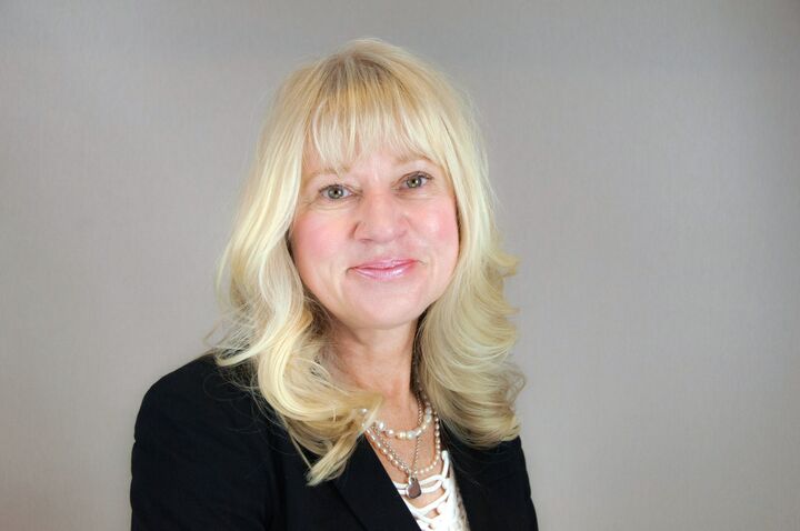 Elena Popeko, Real Estate Salesperson in Fair Lawn, Garden State