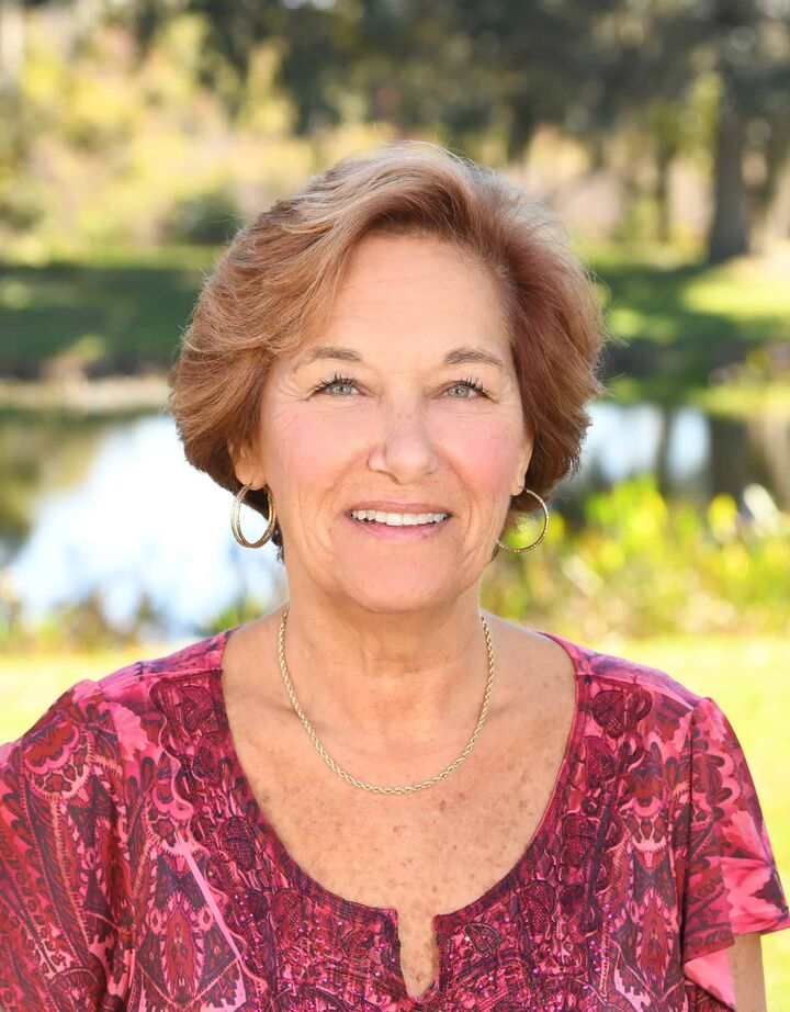 Lorna Leduc,  in Sarasota, RoseBay