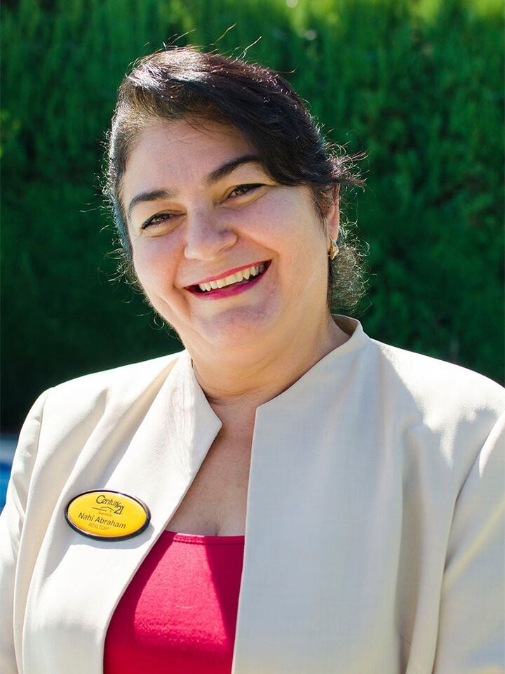 Nahi Abraham, Real Estate Salesperson in Anaheim, Affiliated