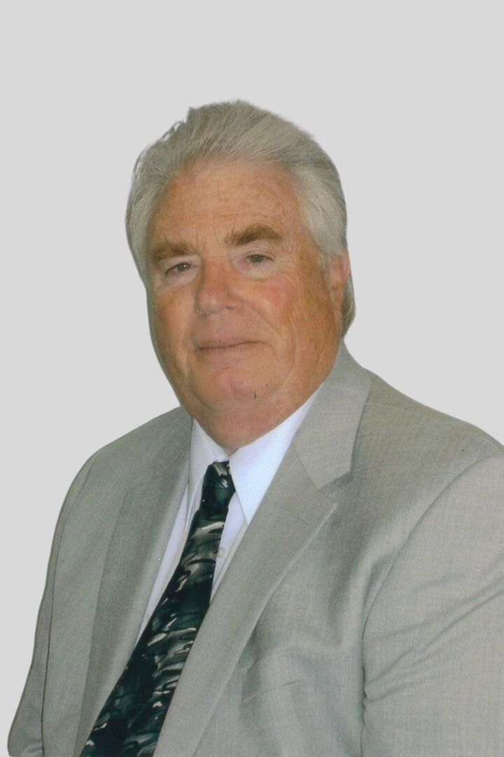 Elmer Clawges, Real Estate Salesperson in Collegeville, Hearthside