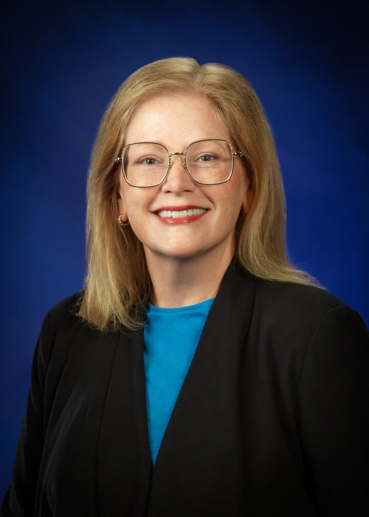 Sarah Vidal, Real Estate Salesperson in Gainesville, M.M. Parrish Realtors