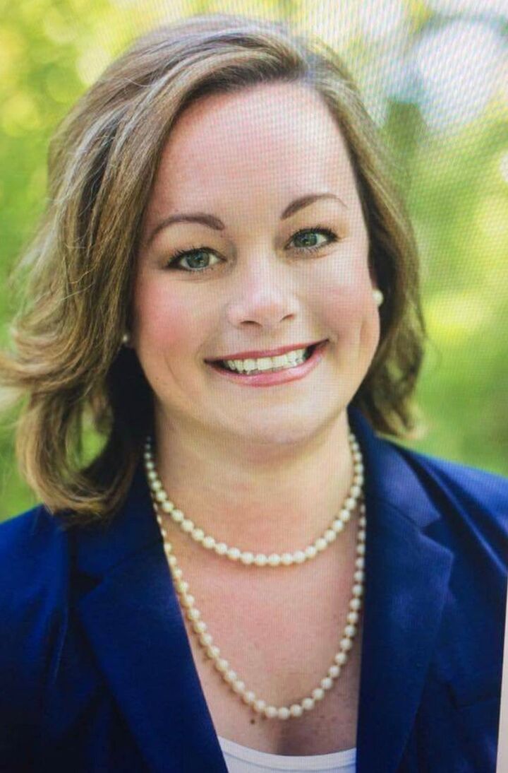 Erin Ryan Pizur, Real Estate Salesperson in Grand Island, North East