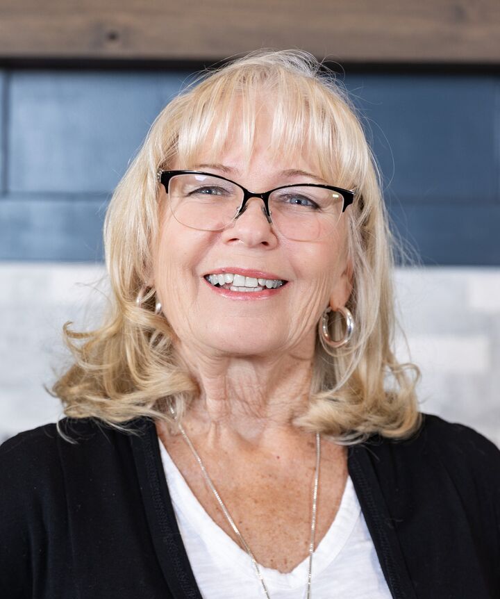 Diana Williams,  in Tehachapi, Frontier