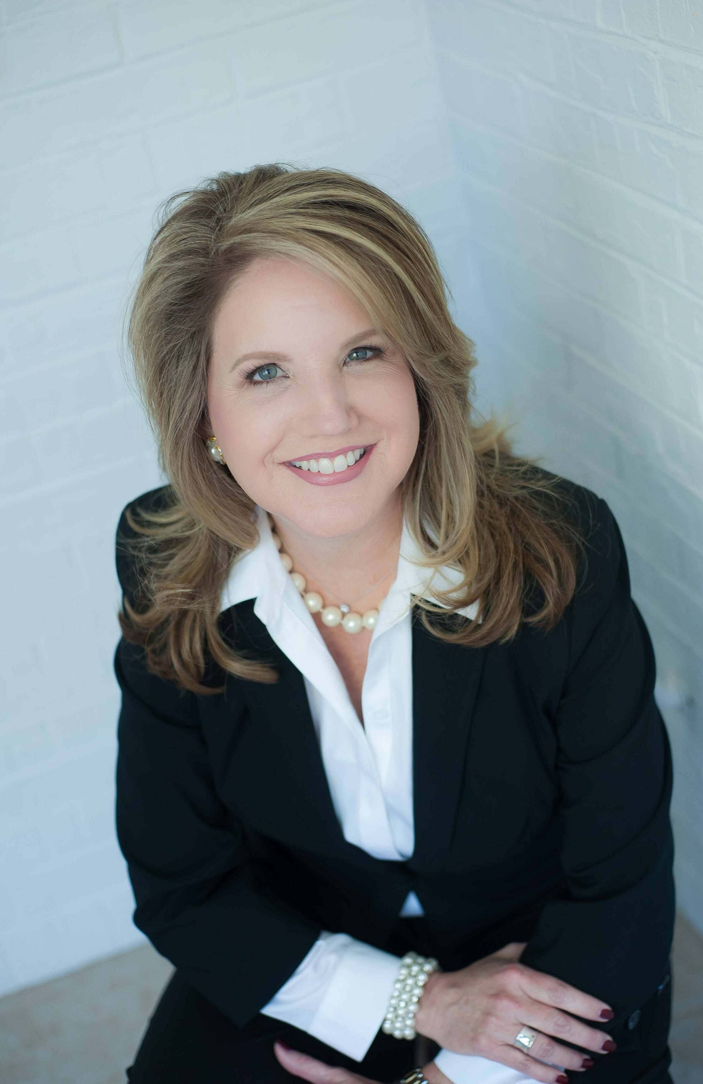 Renee Glennon, Real Estate Salesperson in Tallahassee, Hartung