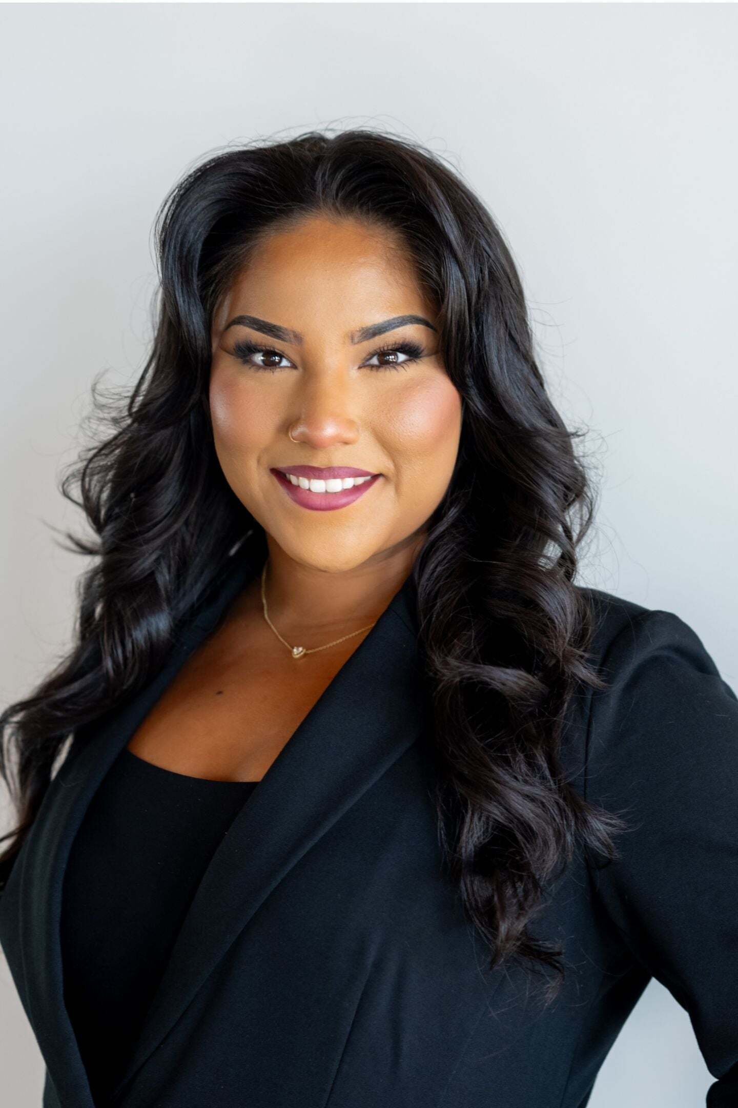 Samantha Lopez, Sales Associate in Goodyear, Arizona