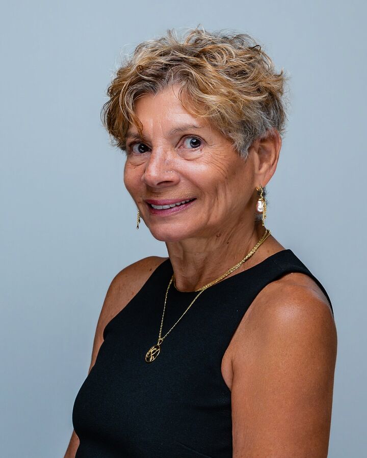 Aida Marcial, Real Estate Broker in Charlotte, ERA Live Moore