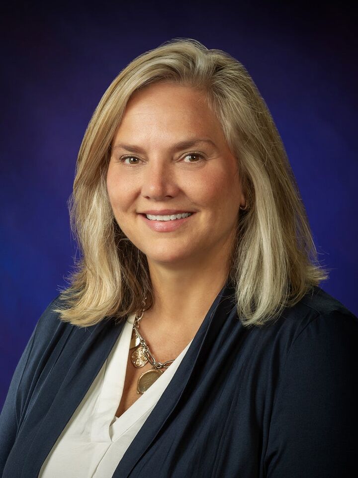 Stephanie Bailes, Real Estate Salesperson in Gainesville, M.M. Parrish Realtors