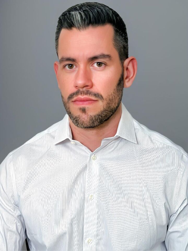 Janssen DaSilva, Real Estate Salesperson in Taunton, Realty Network