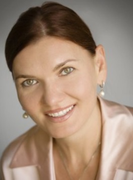 Olga Mintz,  in Cupertino, Intero Real Estate