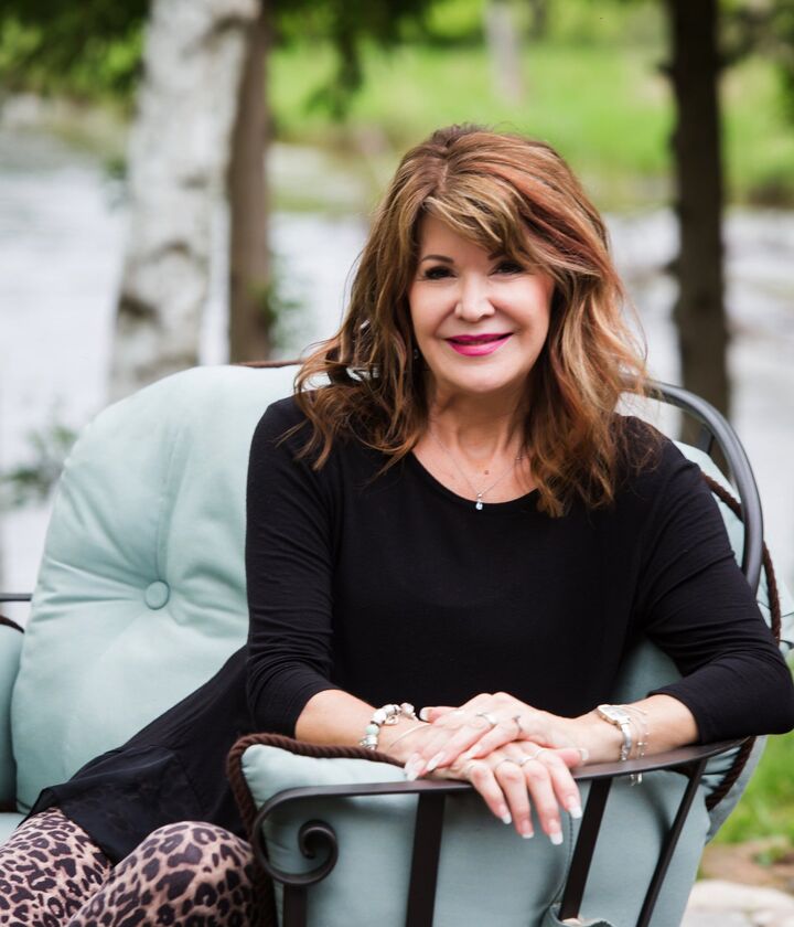 Deb Morris, Real Estate Salesperson in Mount Pleasant, Mt. Pleasant Realty