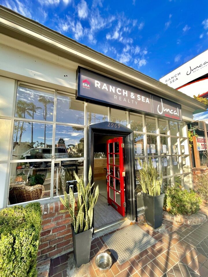 La Reisa Atanoa, Real Estate Salesperson in Carlsbad, ERA North Orange County Real Estate