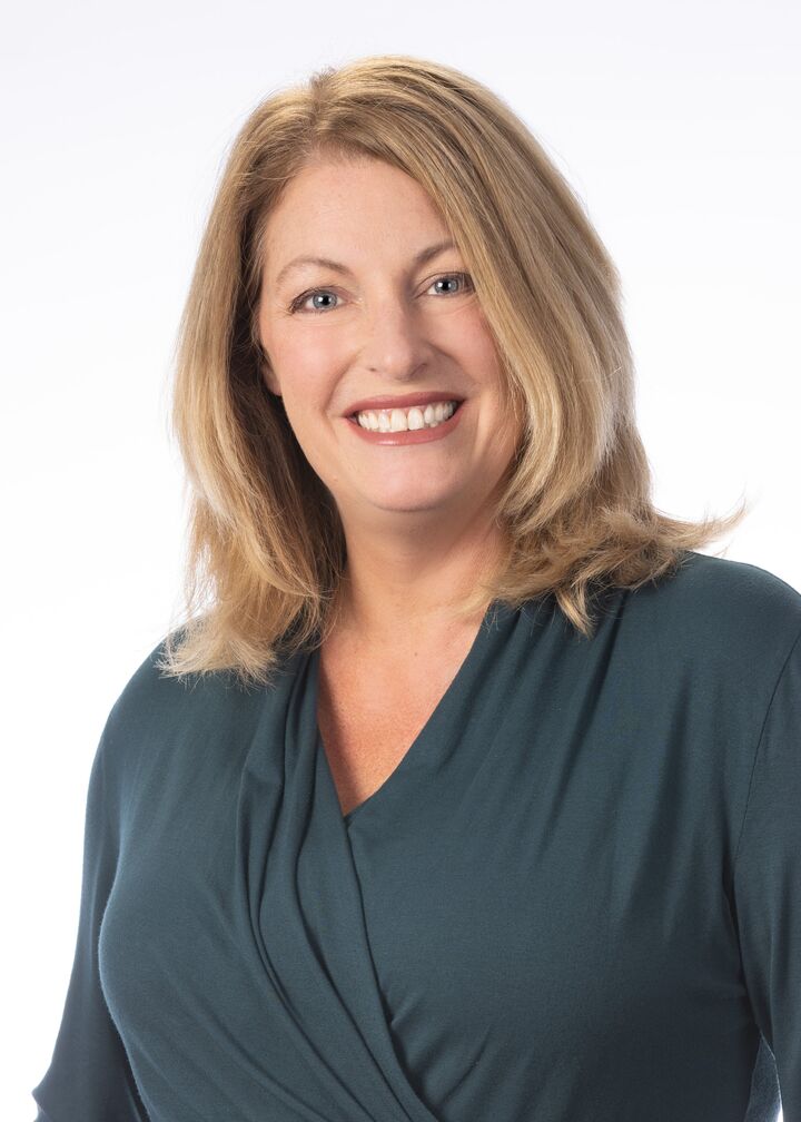 Robin Mitchell Hee, Associate Real Estate Broker in San Luis Obispo, Haven Properties