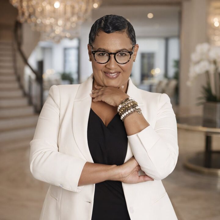 Angele Smith Vonderpool, Real Estate Salesperson in Pembroke Pines, North East