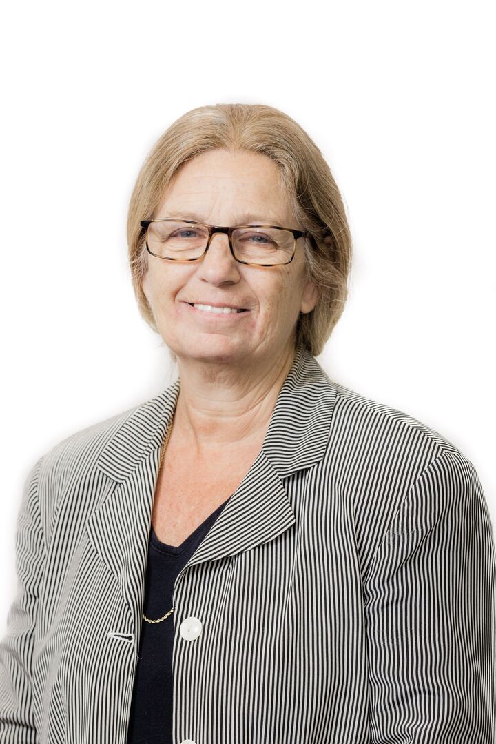 Marla Bruckner,  in Woodbury, Realty Connect
