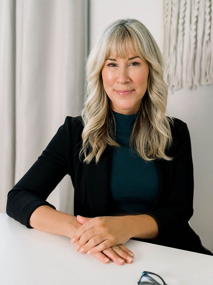 Kirstie Craine, Real Estate Salesperson in Temecula, Affiliated