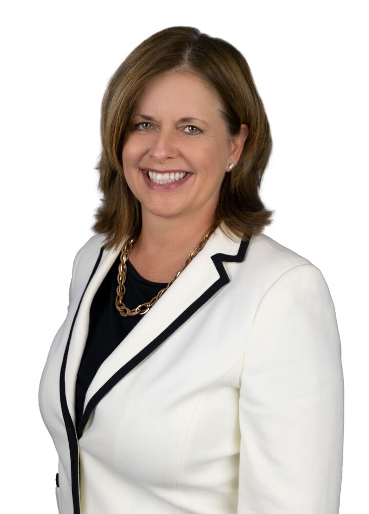 Karen Giddens, REALTOR® in Jacksonville, Vanguard Realty