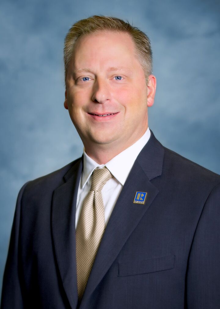 Jason Cierpiszewski, Real Estate Salesperson in Downey, Masters