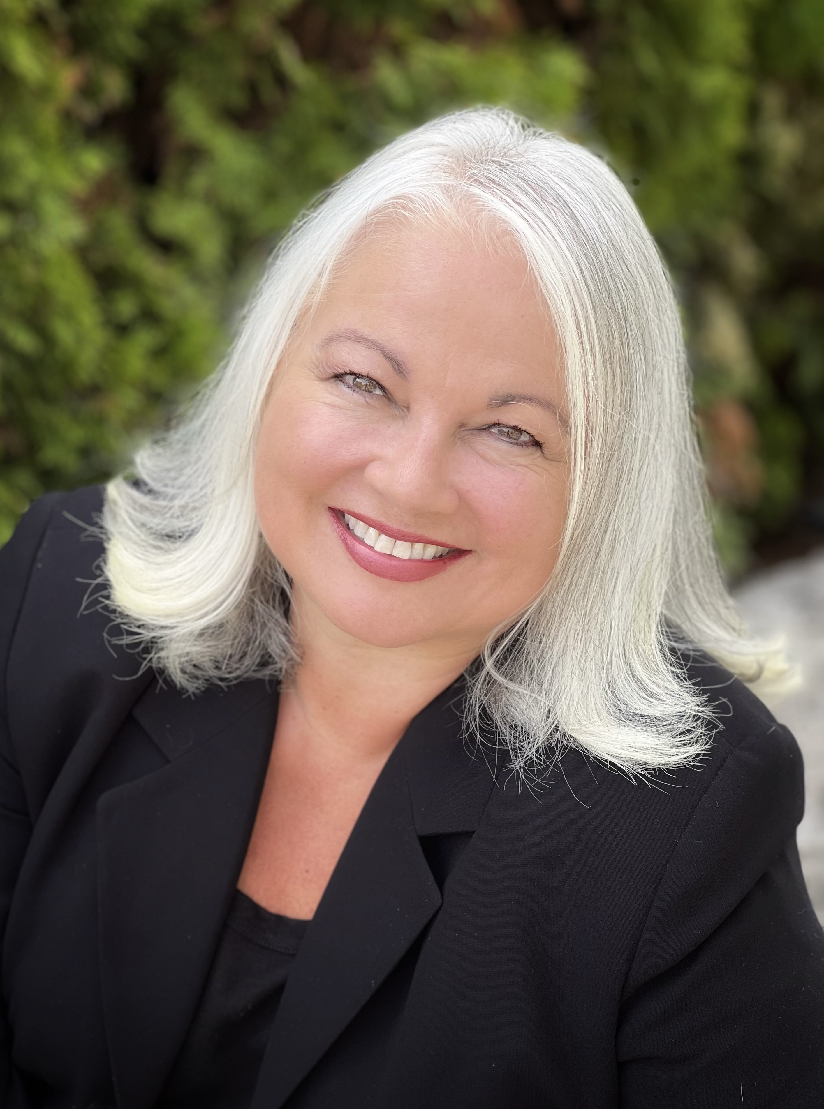 Tina Cairns, Real Estate Broker in Bothell, The Preview Group