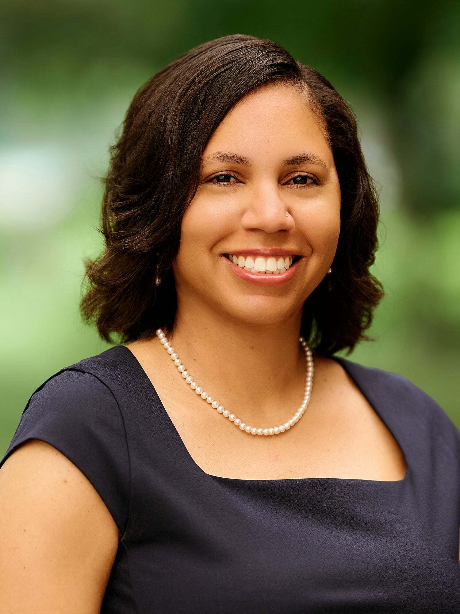 Latia Parris Barnes, Real Estate Salesperson in Washington, McEnearney