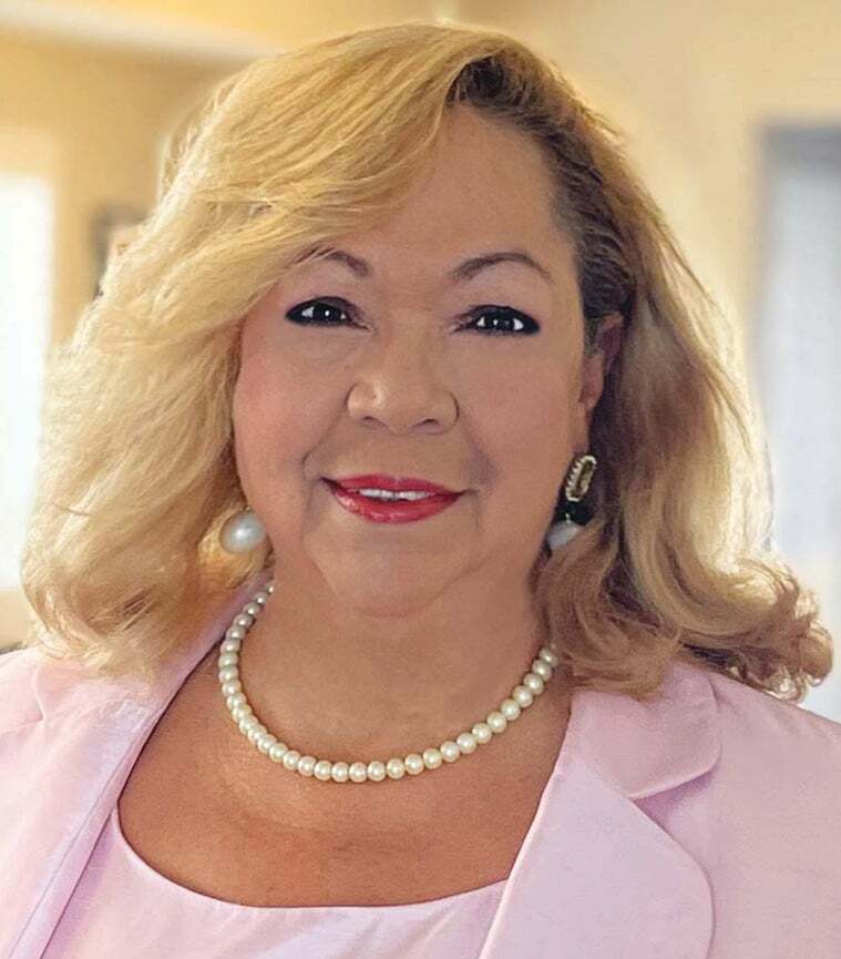 Maria Elena Sanchez, Real Estate Salesperson in El Paso, Elevate