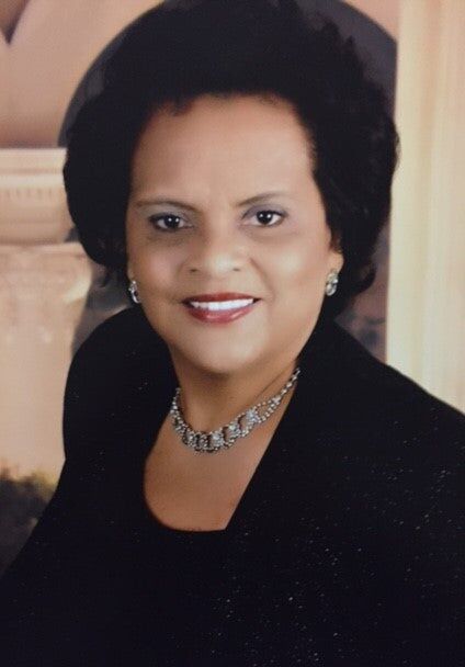Linda Douglas, Real Estate Salesperson in Shreveport, Elite